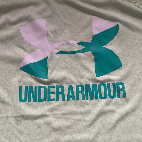 Under Armour green work out Woman’s T Shirt S - Picture 2 of 4